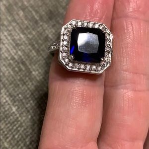 Women’s silver ring with sapphire snd CZ